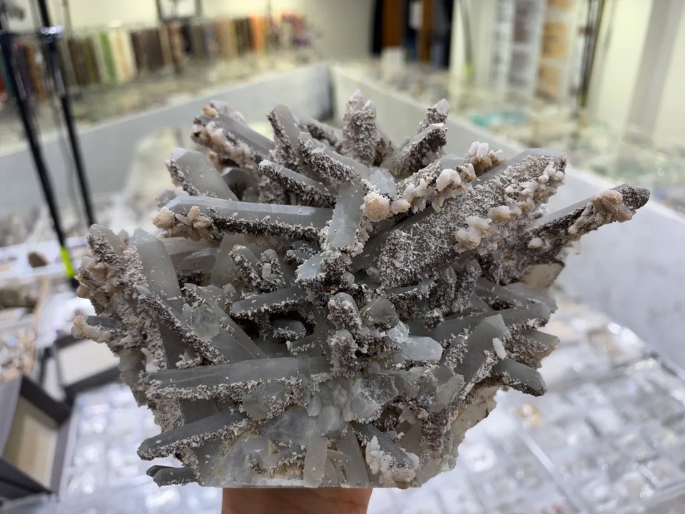 Mineral specimen