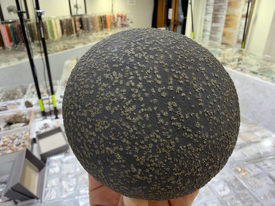 Mineral specimen