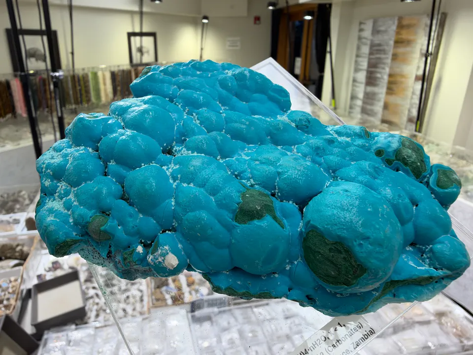 Mineral specimen